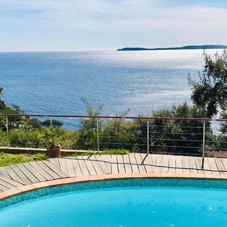 Villa Les Alizes Le Le Rayol-Canadel-sur-Mer Exteriör bild