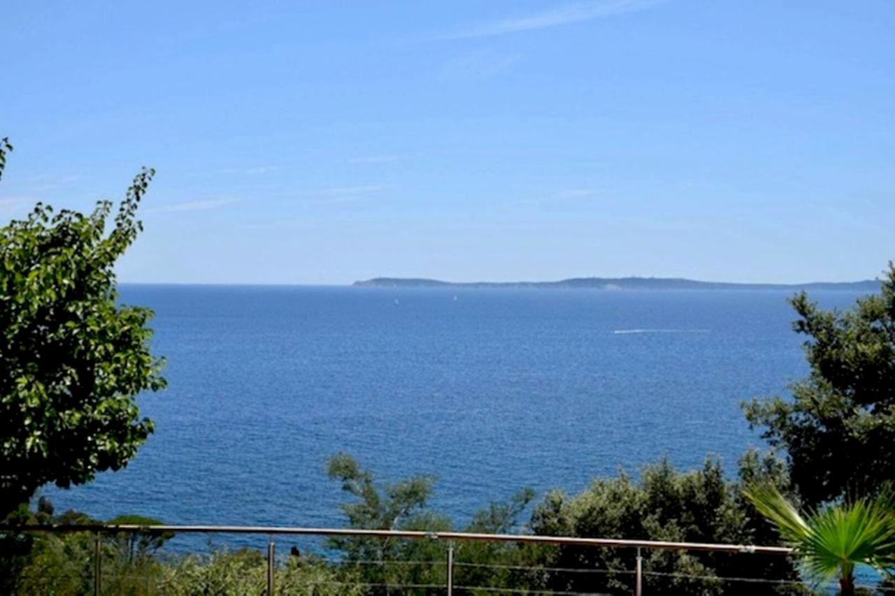 Villa Les Alizes Le Le Rayol-Canadel-sur-Mer Exteriör bild