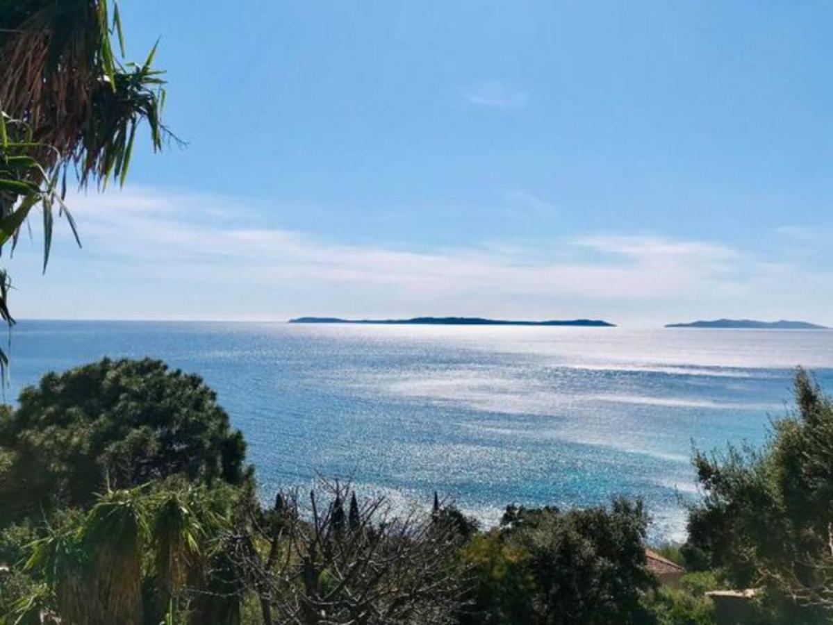 Villa Les Alizes Le Le Rayol-Canadel-sur-Mer Exteriör bild
